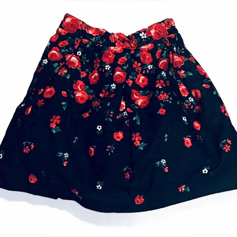 Janie & Jack modern floral black falling roses skirt Sz 10 Adjustable waist
